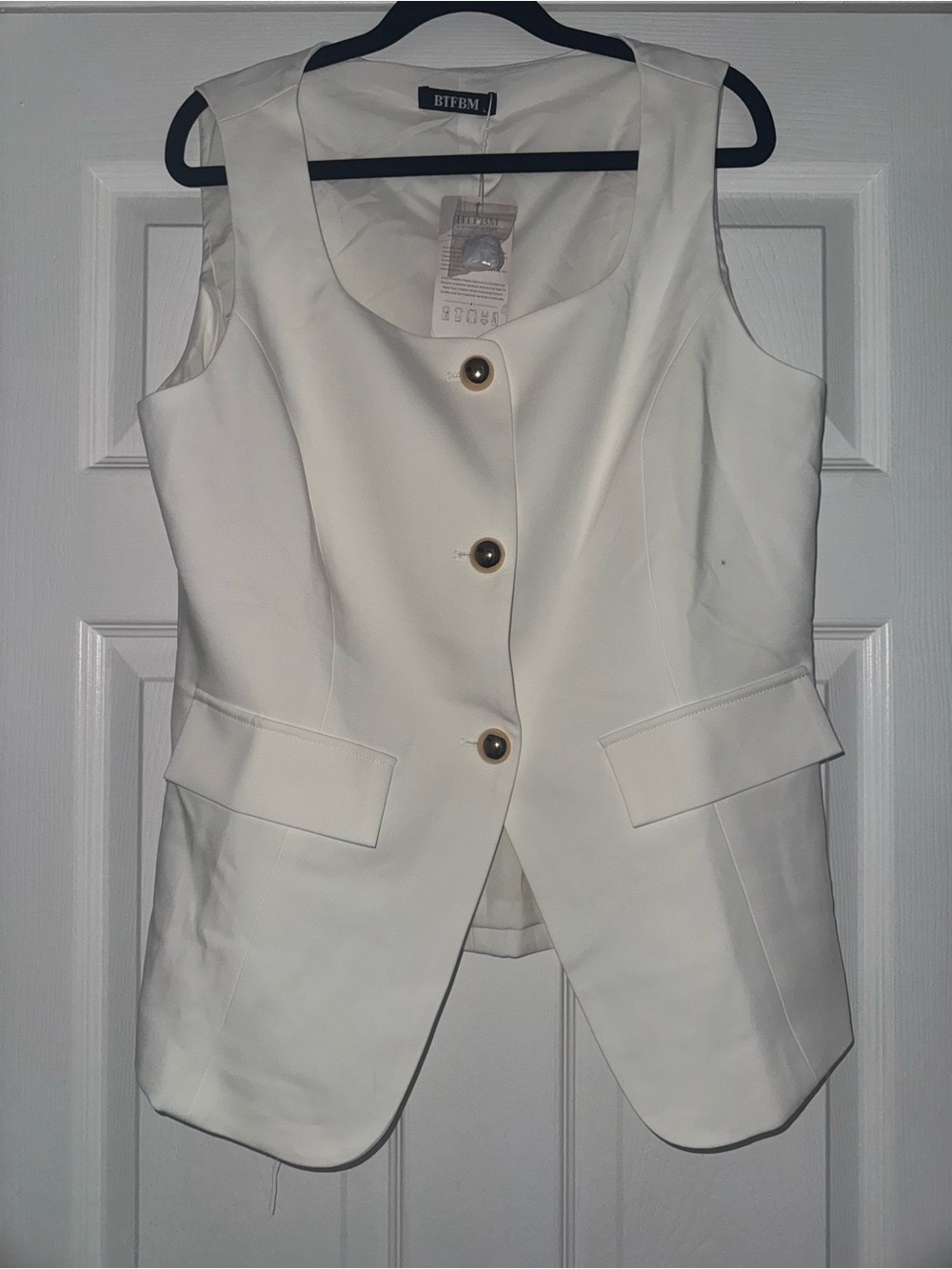 BTFBM WHITE Sleeveless Button Vest & Skirt Set
